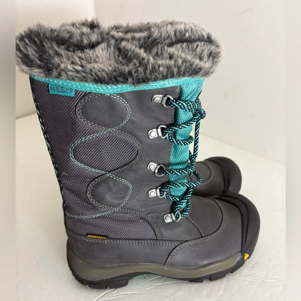 Keen Kelsey Winter Waterproof Snow Boots Size 2
